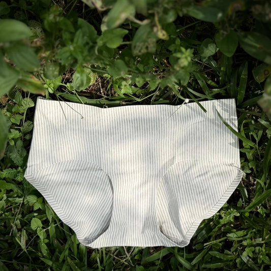 SEAMLESS HIPSTER